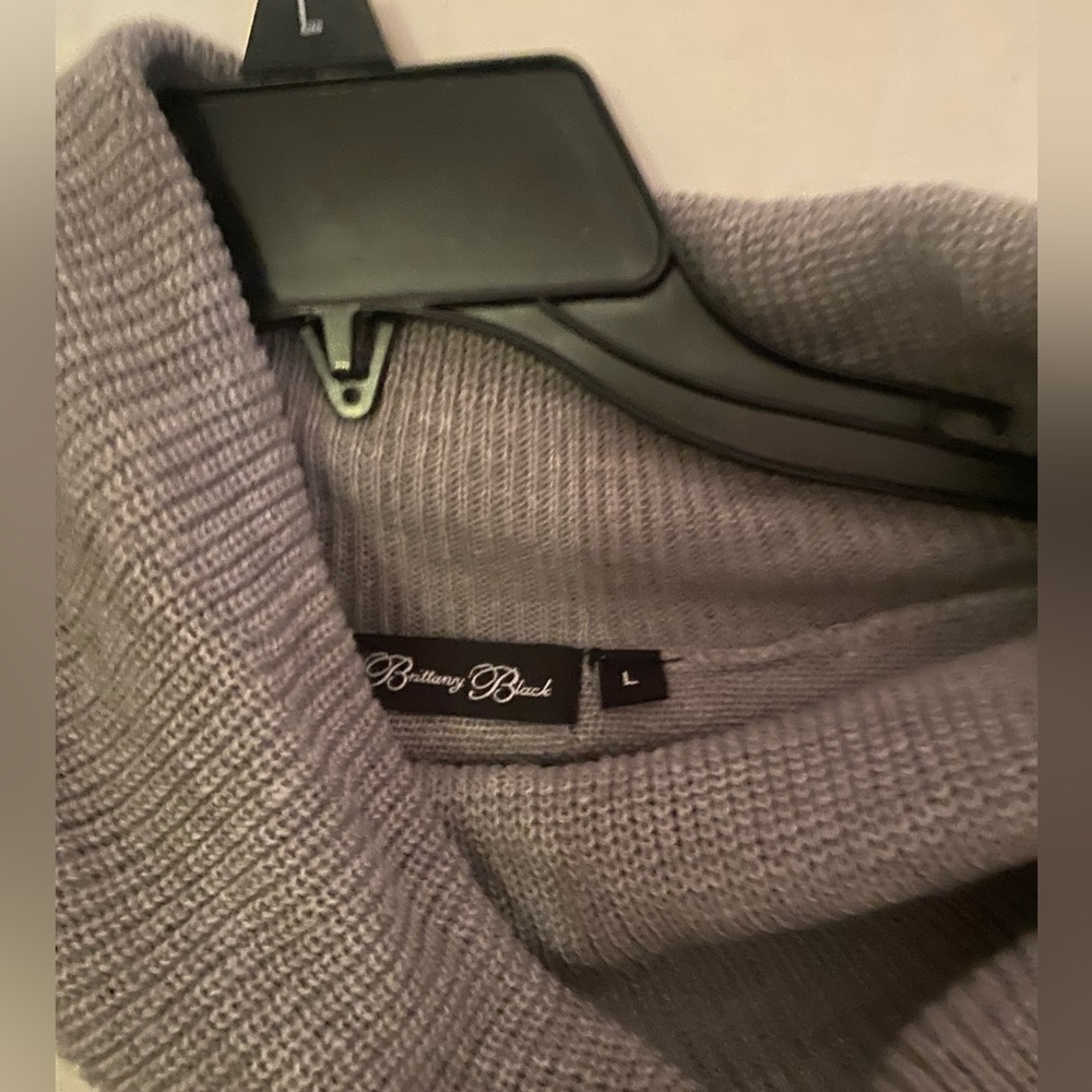 Sweater - Picture 2 of 3